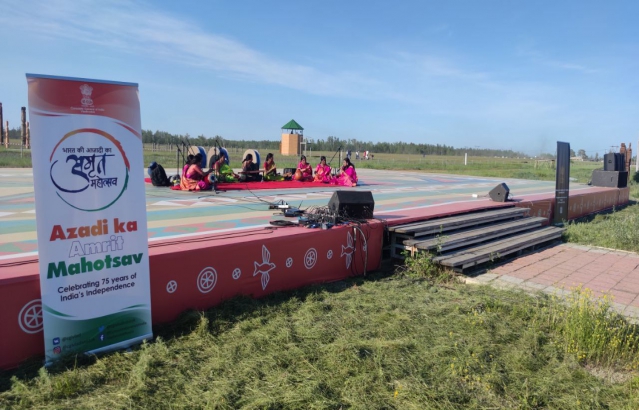  On 25 June, as part of Azadi Ka Amrit Mahotsav, CGI, with ICCR invited a 9 member all women ensemble to Yakutsk, to perform at the Ysyakh Tuymaada festival